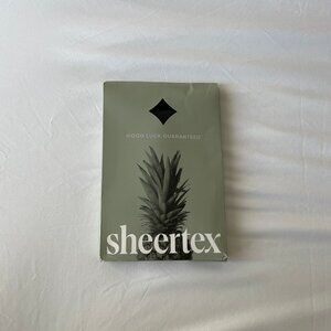 NTW Sheertex size M 80 denier lattice thigh high tights